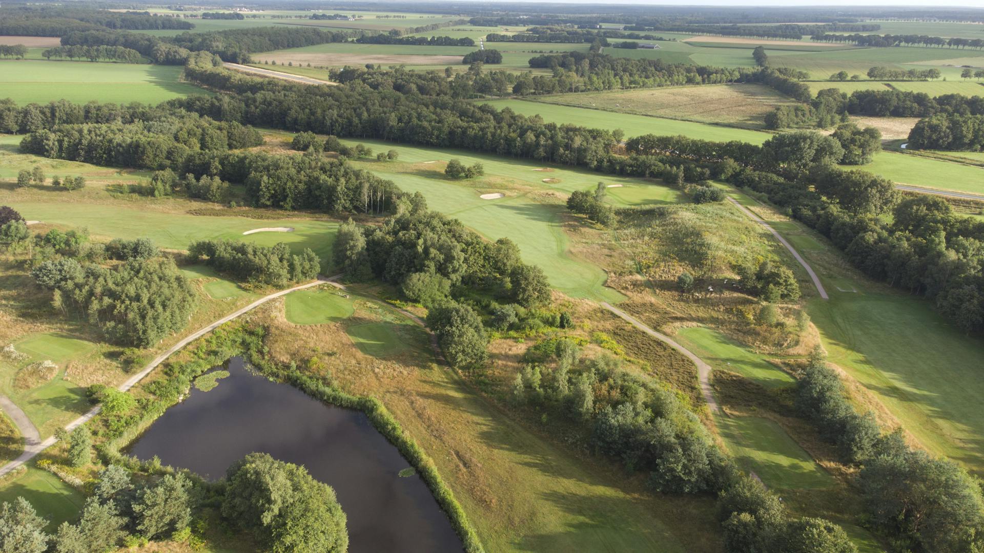 The courses covers more than 60 hectares. Source: Drentse Golfclub De Gelpenberg