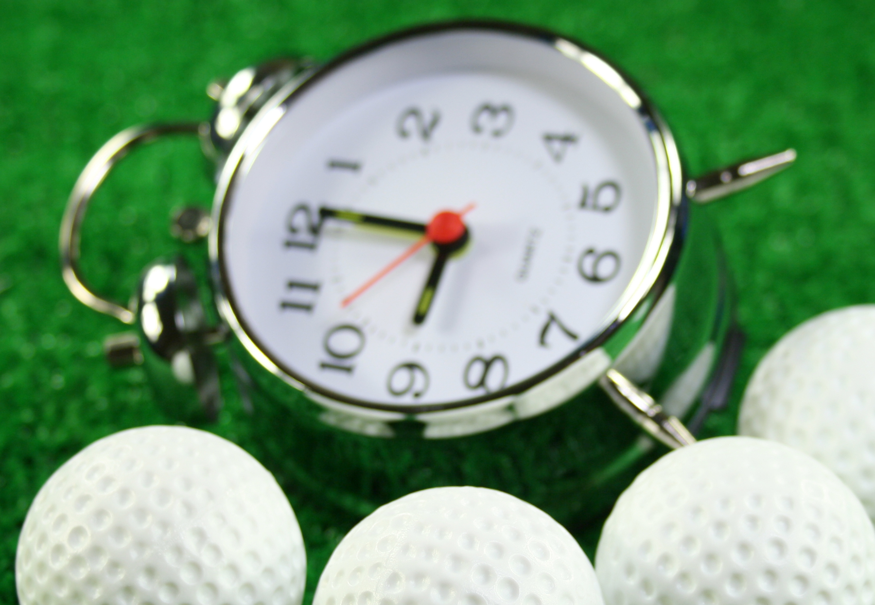 4 tips to manage pace of play to improve golfer satisfaction - cover image